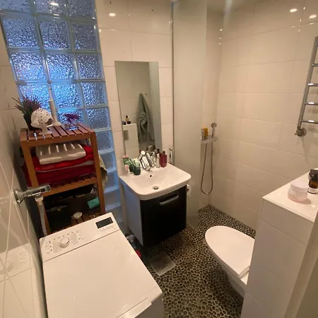 Apartamento Cozy In Punavuori Helsinki